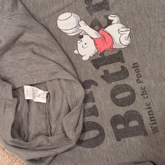 Winnie the Pooh lightweight Crowl Neck Pullover - Picture 2 of 3